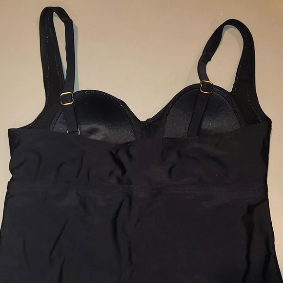 Swimwear 2 pcs Bundle - Picture 8 of 10